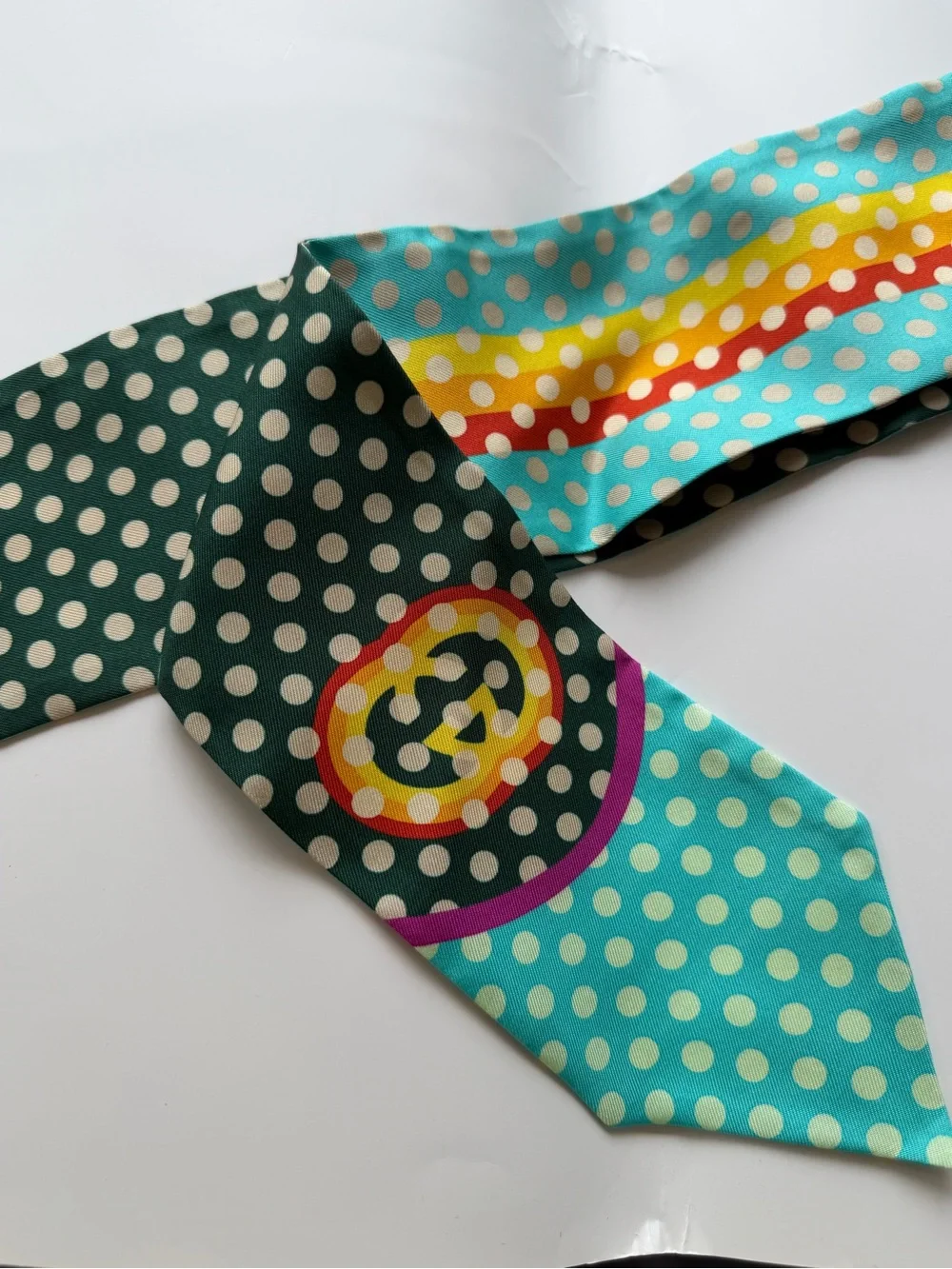 Authentic GUCCI GREEN POLKA DOT SILK HEADBAND
